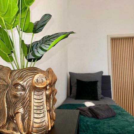 Wohnung Im Zentrum 1 Magdeburg Bagian luar foto