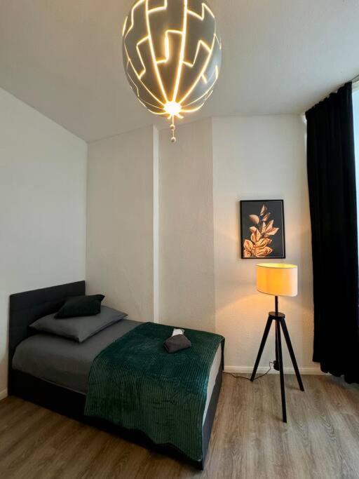 Wohnung Im Zentrum 1 Magdeburg Bagian luar foto